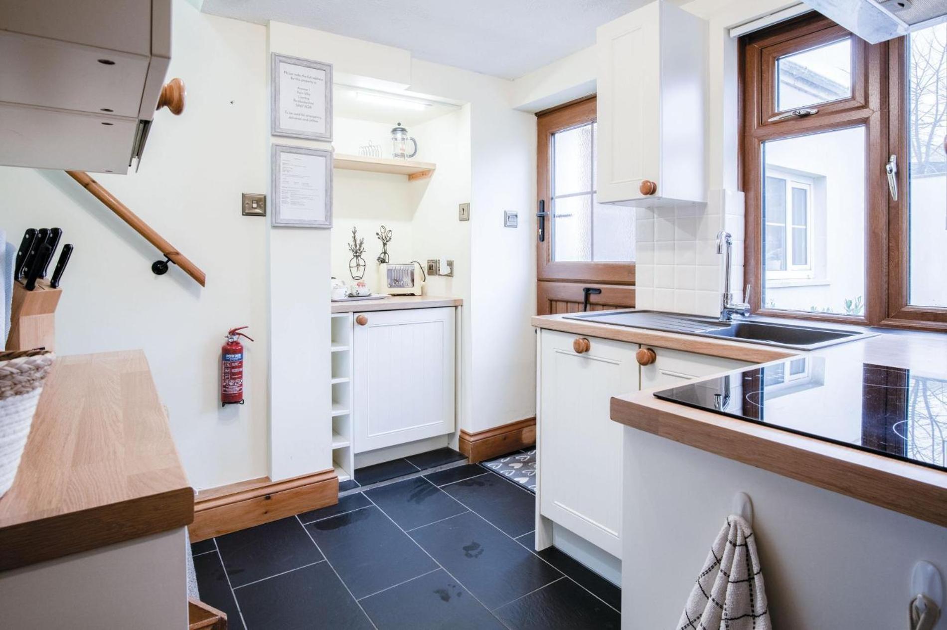The Brambles - 2 Bedroom Cottage - Llanteg Extérieur photo